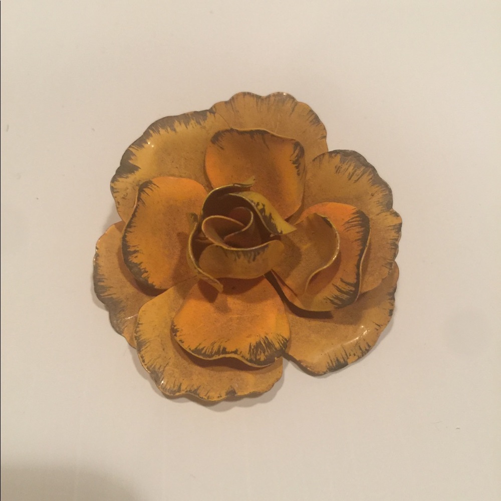 ‼️ sale 2 for $25 Vintage brooch